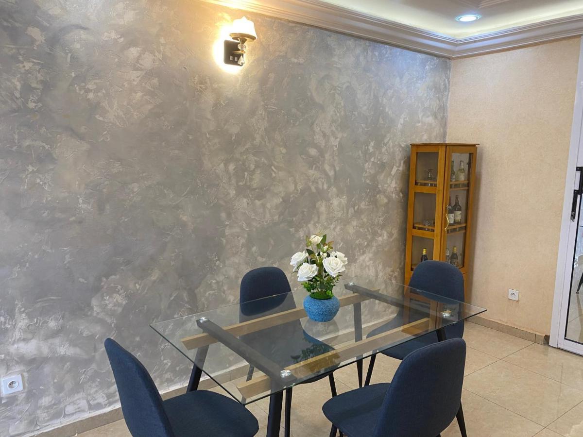 Residence Martha Yaoundé Екстериор снимка